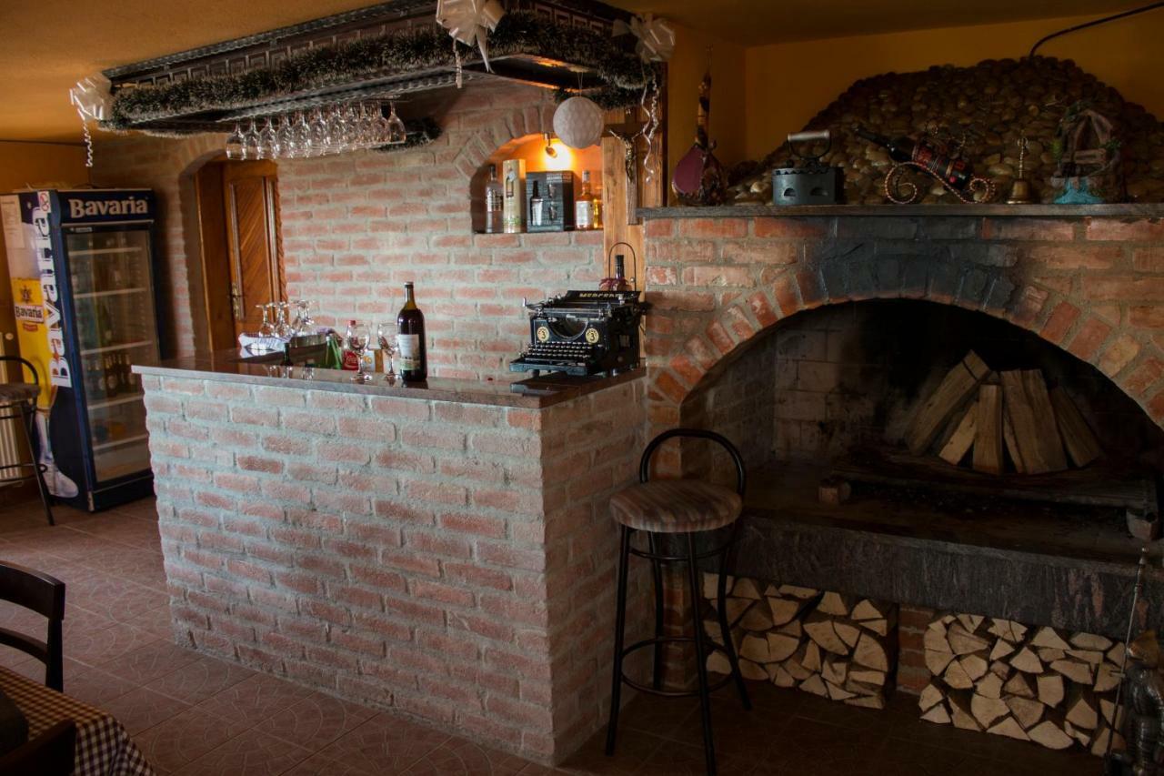 Guest House Blazevic Gornja Gracenica Exterior foto