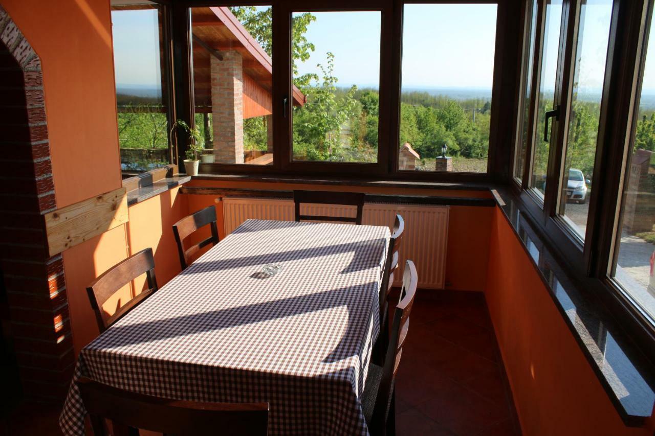 Guest House Blazevic Gornja Gracenica Exterior foto