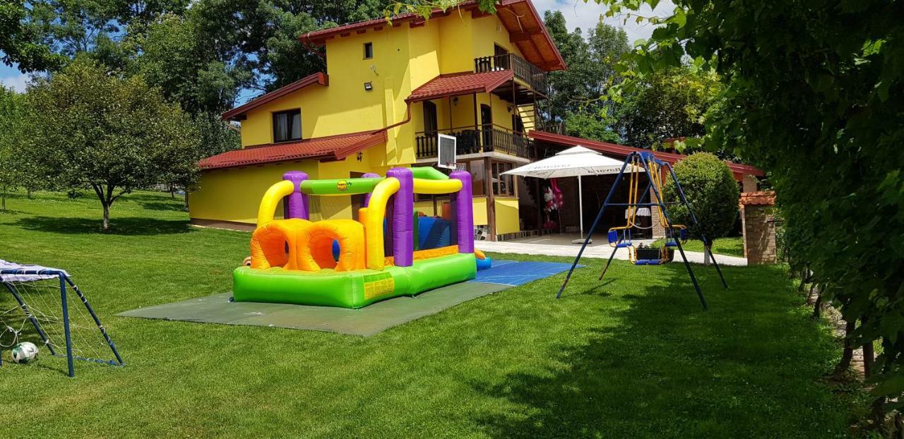 Guest House Blazevic Gornja Gracenica Exterior foto